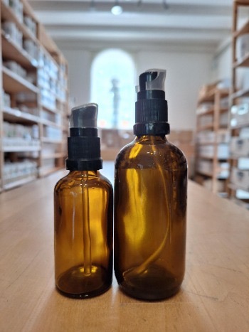 Flesje bruin glas inclusief pompje 50 of 100 ml